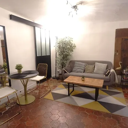 Apartment Cosy Flat In Le Marais Paris